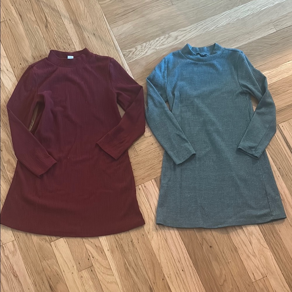 Red and Green Long Sleeve Dresses